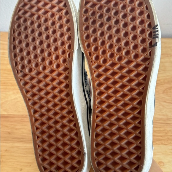 Vans Slip Ons Tropical Paradise Floral - Picture 4 of 4